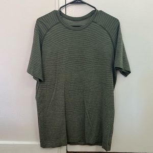 Lululemon metal vent tech shirt